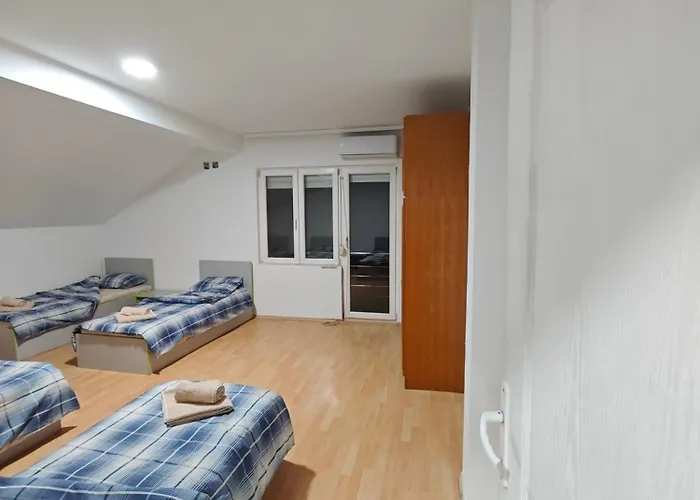 Apartamento Cica 1 *
