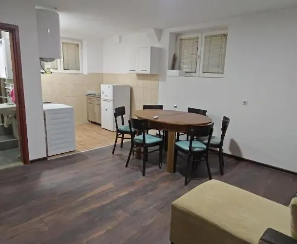 Cica 1 Apartamento